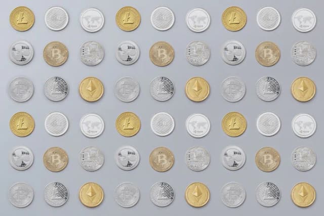 Co to są altcoiny i dlaczego są kluczowe w kryptowalutach?